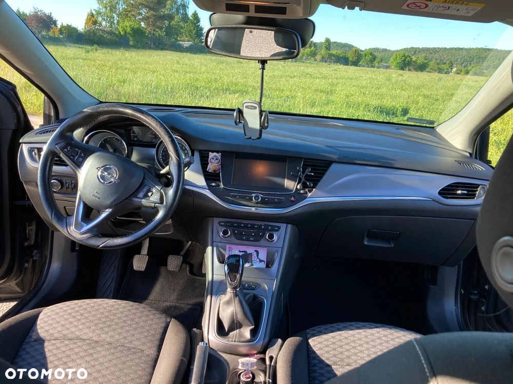 Opel Astra - 8