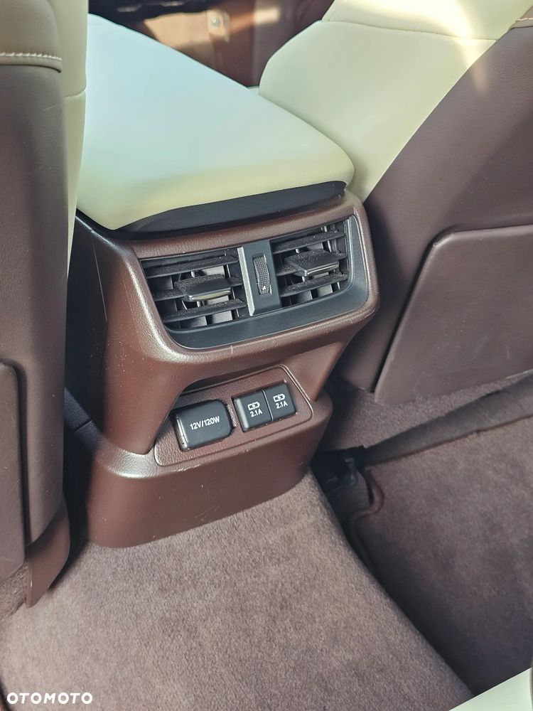 Lexus ES 300h Business Edition + - 21