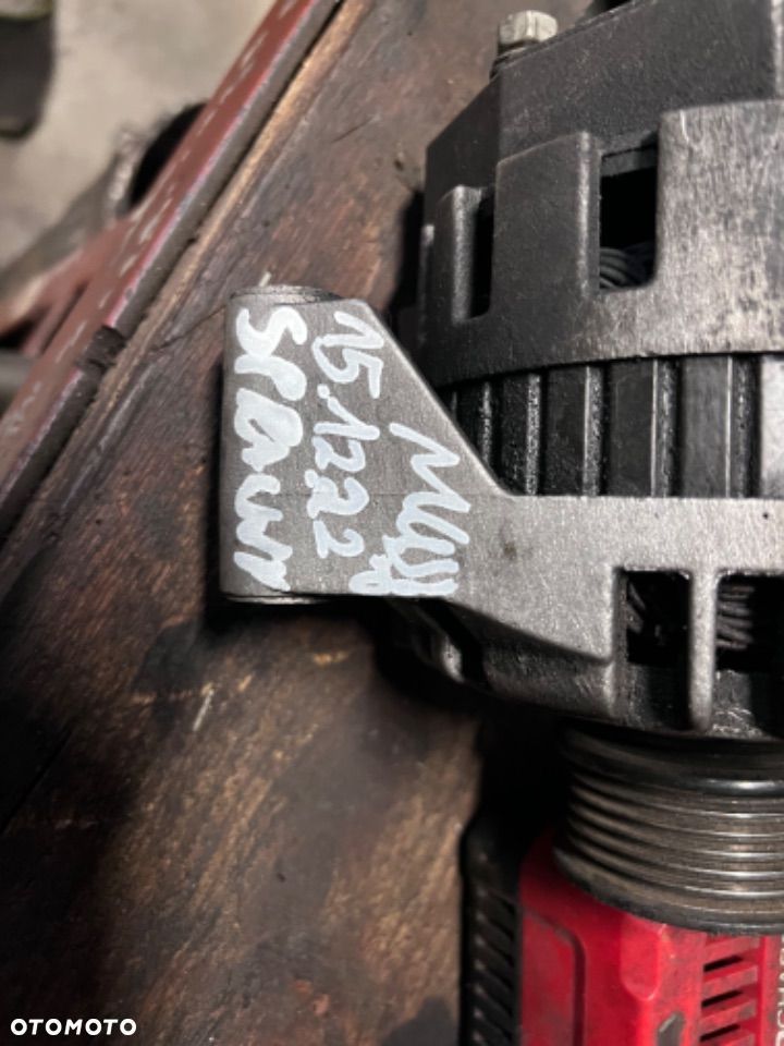 Alternator ssangyong daewoo musso 2.9td - 3