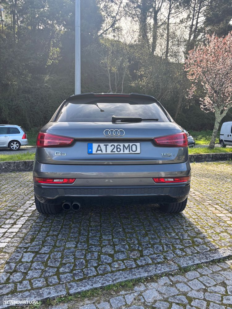 Audi Q3 2.0 TFSI quattro S tronic sport - 2