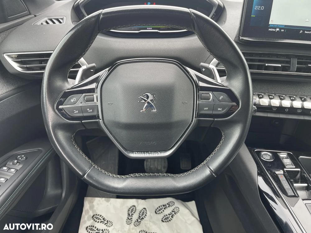 Peugeot 3008 PHEV 300 EAT8 4X4 Allure Pack - 26