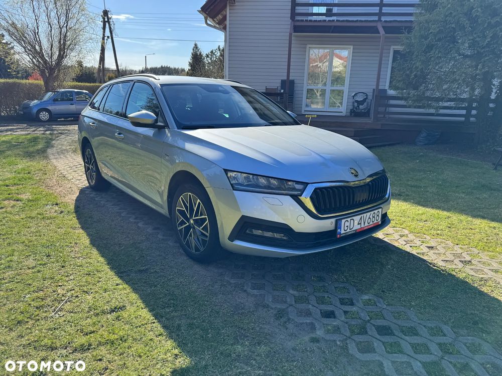 Skoda Octavia 2.0 TDI DSG Clever - 2