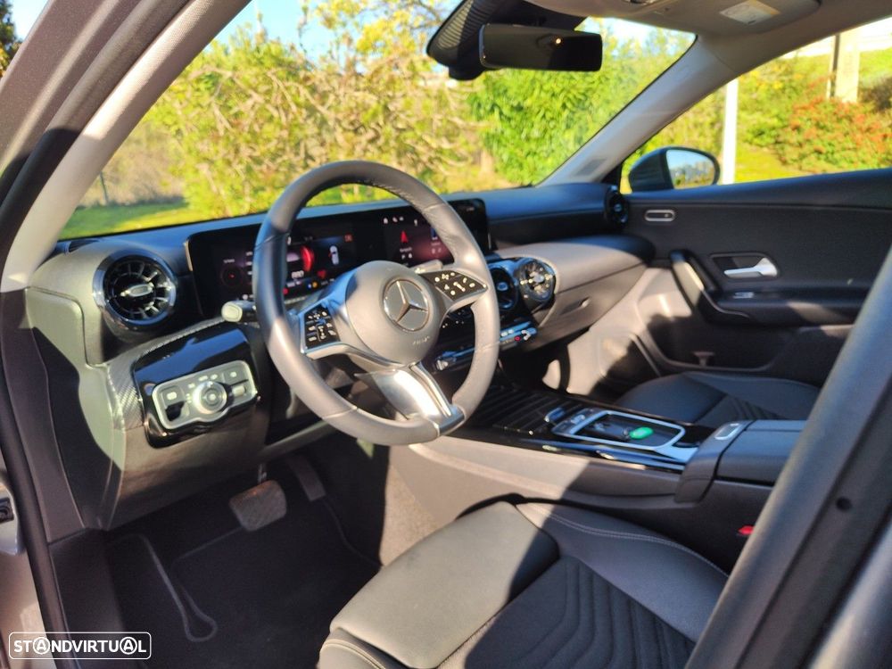 Mercedes-Benz A 200 Standard - 8