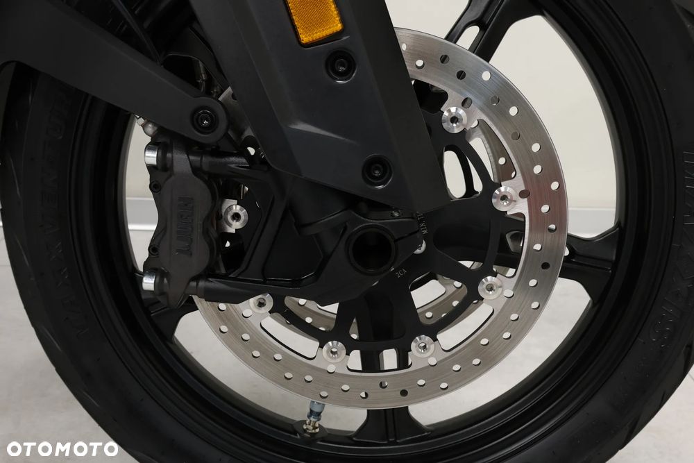 CFMoto 800MT Sport - 32