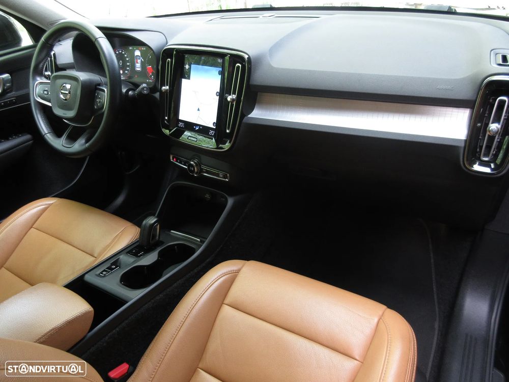 Volvo XC 40 2.0 D3 Momentum Plus Geartronic - 38