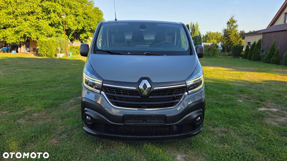 Renault Trafic - 18