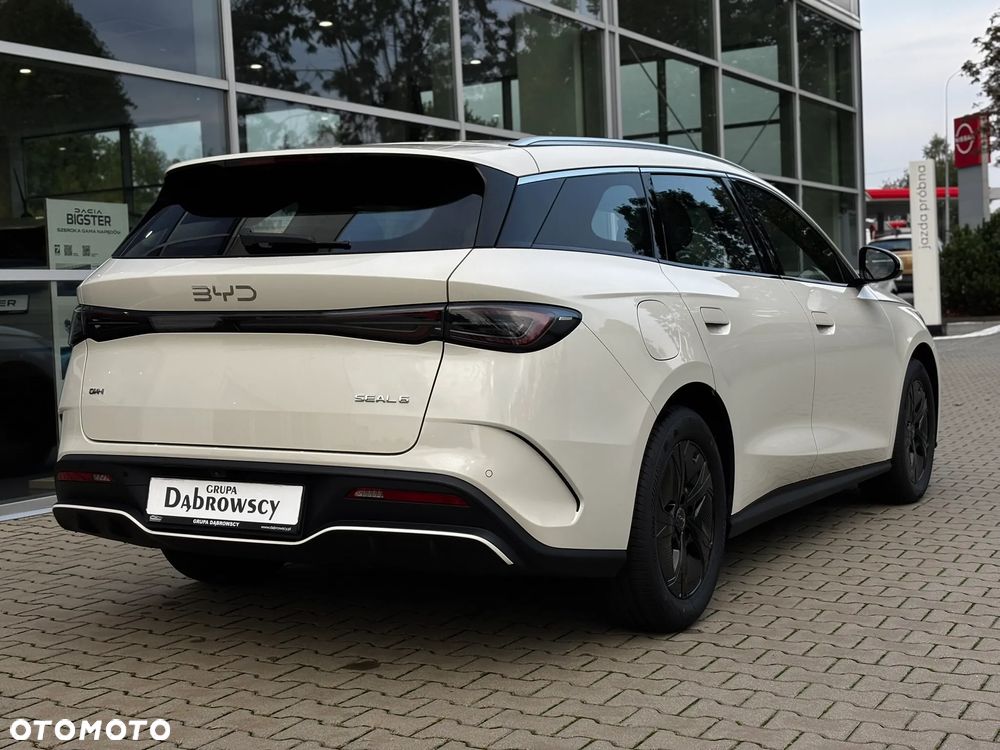 BYD Seal 6 - 8