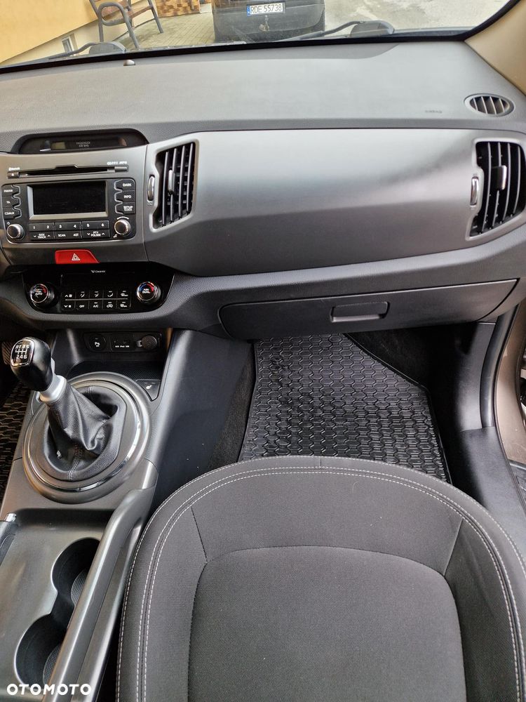 Kia Sportage 2.0 CRDI XL - 6
