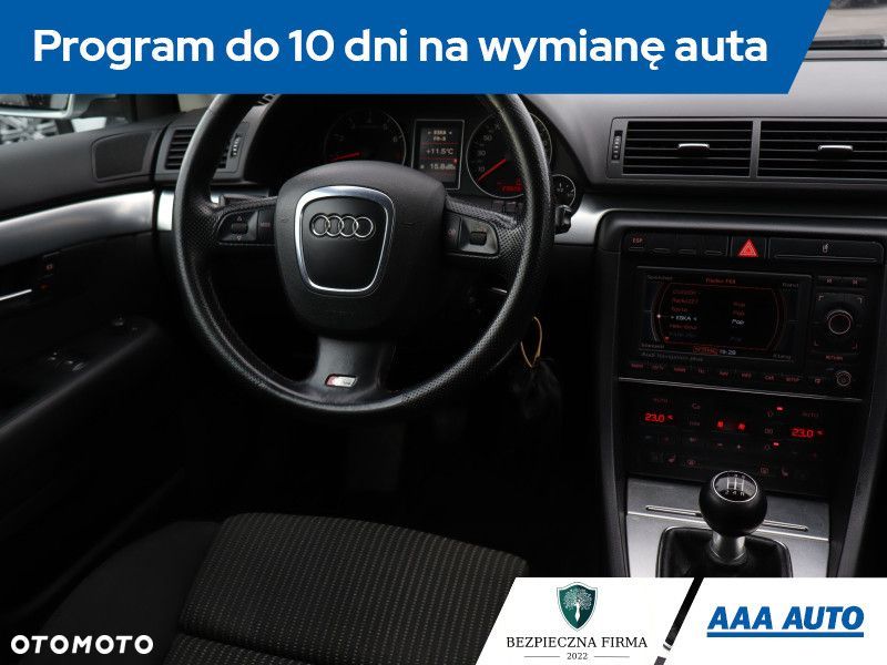 Audi A4 Avant - 8