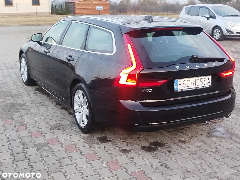 Volvo V90 D3 Momentum Pro - 11