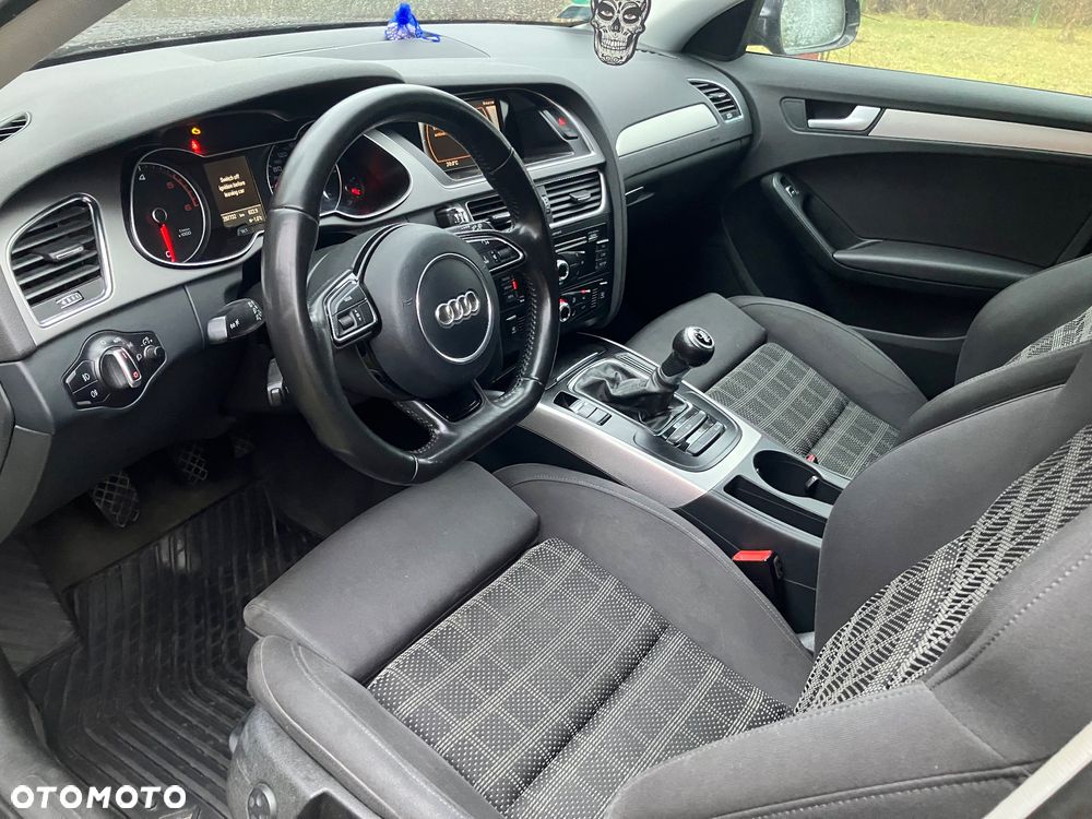 Audi A4 Avant 2.0 TDI - 8