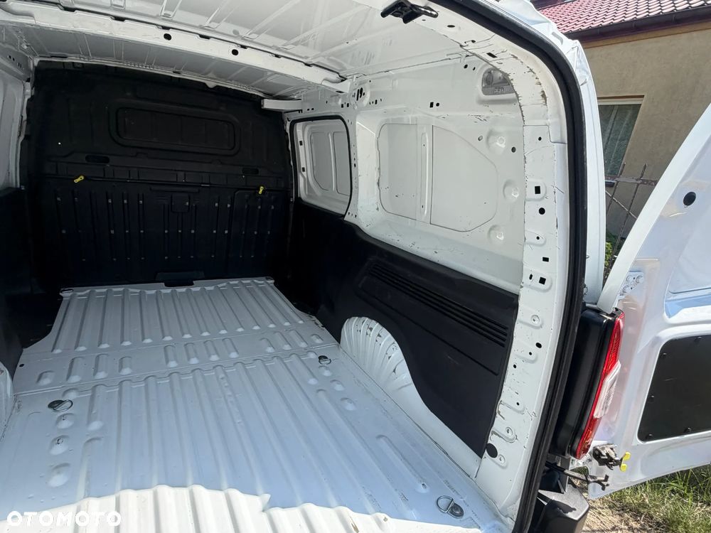 Citroën BERLINGO - 33