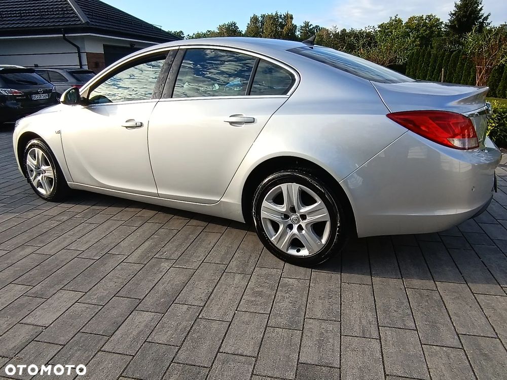 Opel Insignia 1.8 - 8