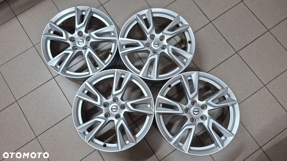 Felgi Aluminiowe 18 Volvo XC 60 5x108 ET 50.5 - 1
