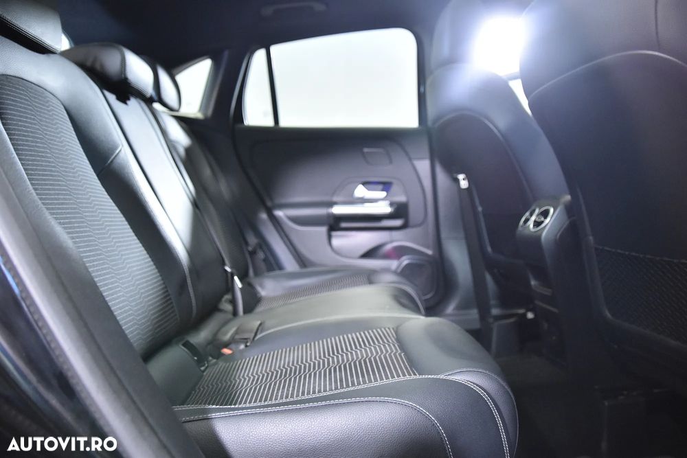 Mercedes-Benz GLA 250 e - 12