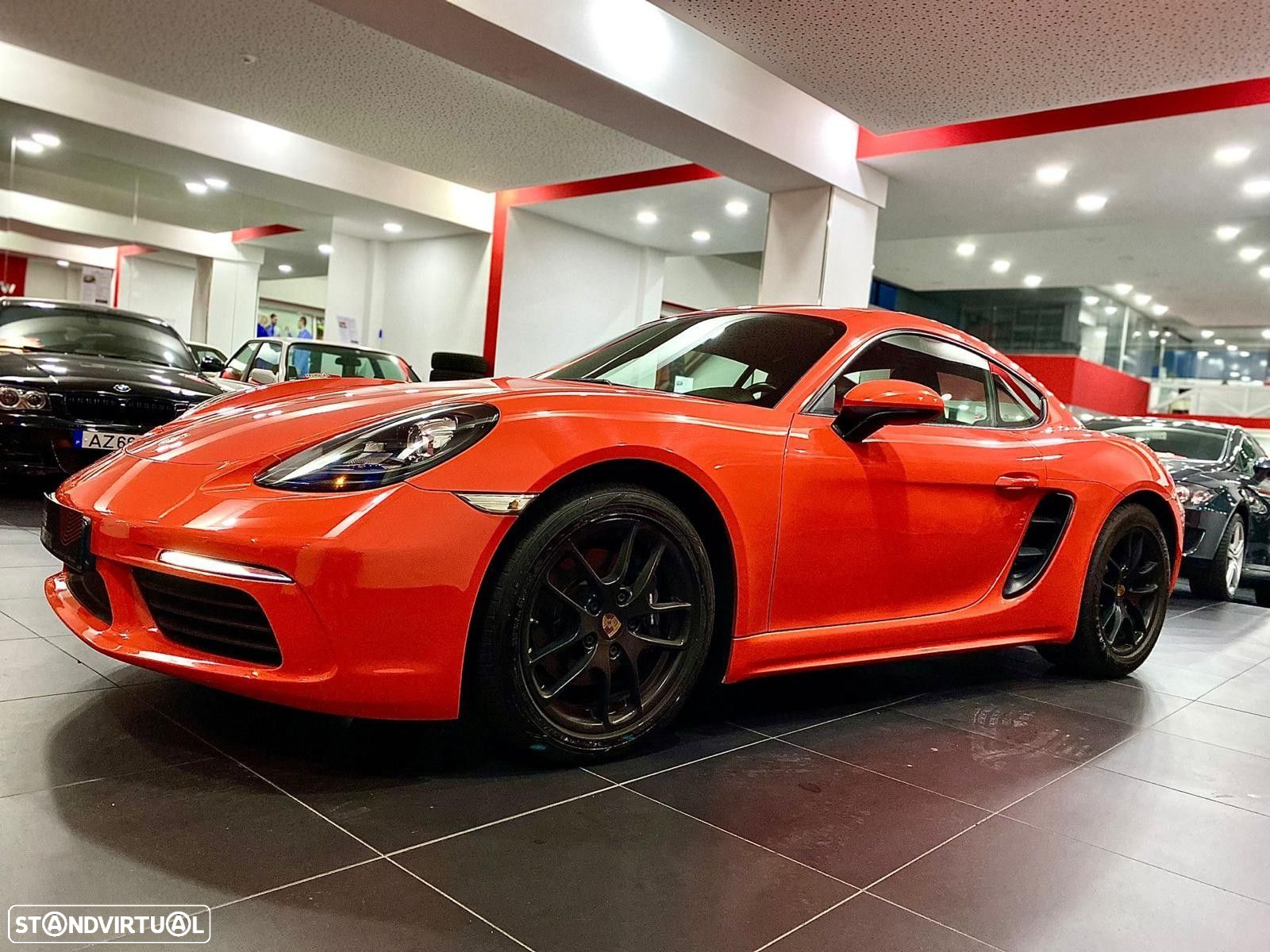 Porsche 718 Cayman 2.0 T - 14