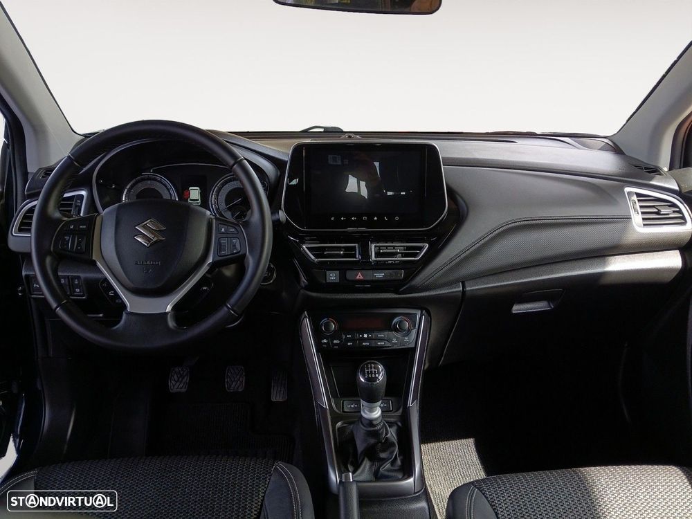 Suzuki S-Cross - 10