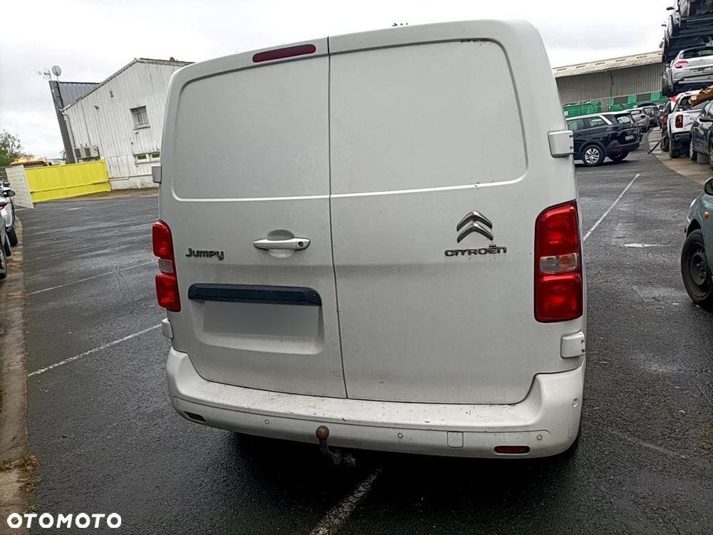 Citroën Jumpy Standard EAT8 - 2