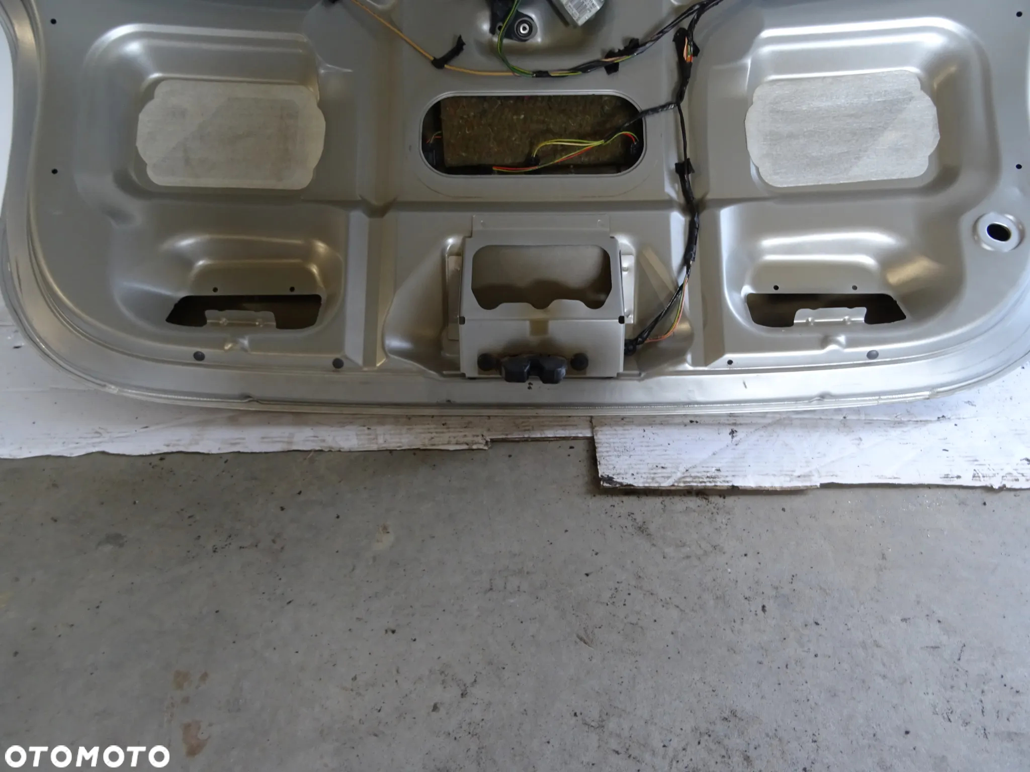 Klapa Bagażnika Citroen Xsara Picasso Lift EZRC (Goła) - 4