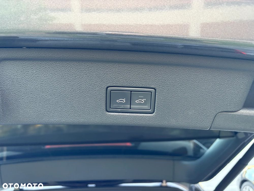Volkswagen Touareg 3.0 V6 TDI SCR 4Mot - 33