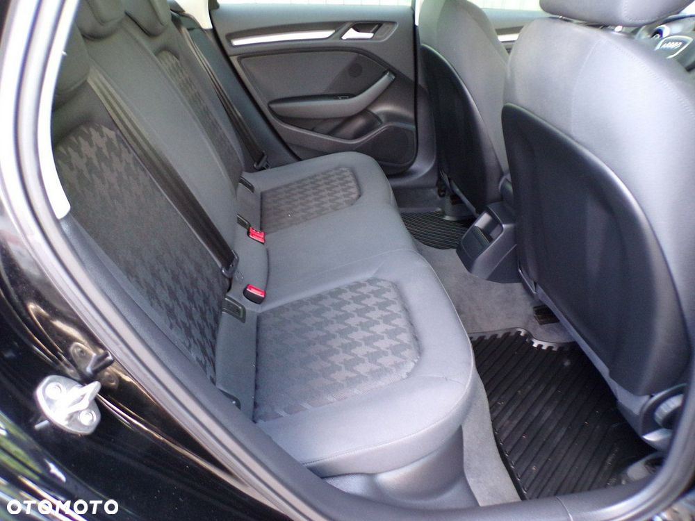 Audi A3 Sportback - 31