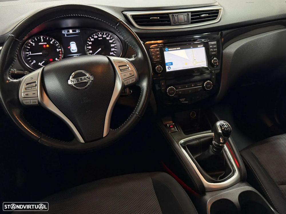 Nissan Qashqai 1.5 dCi N-Connecta - 13