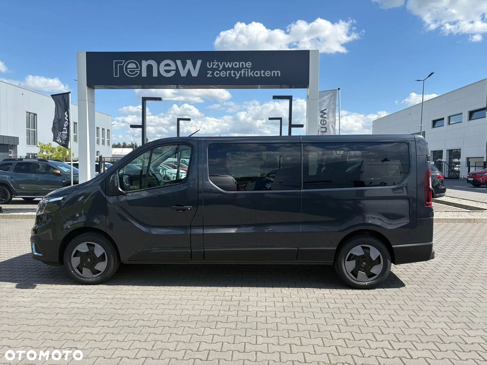 Renault Trafic - 13