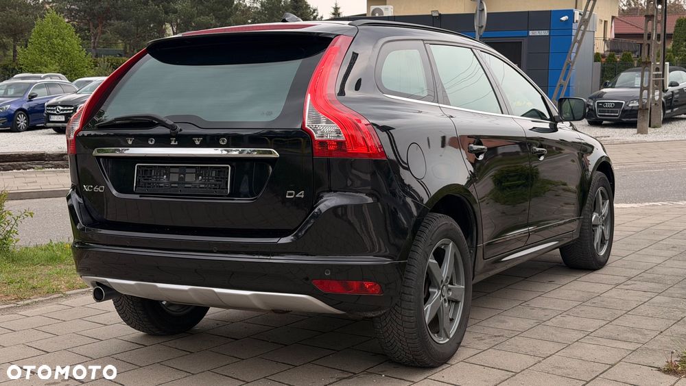 Volvo XC 60 D4 Geartronic Edition Pro - 4