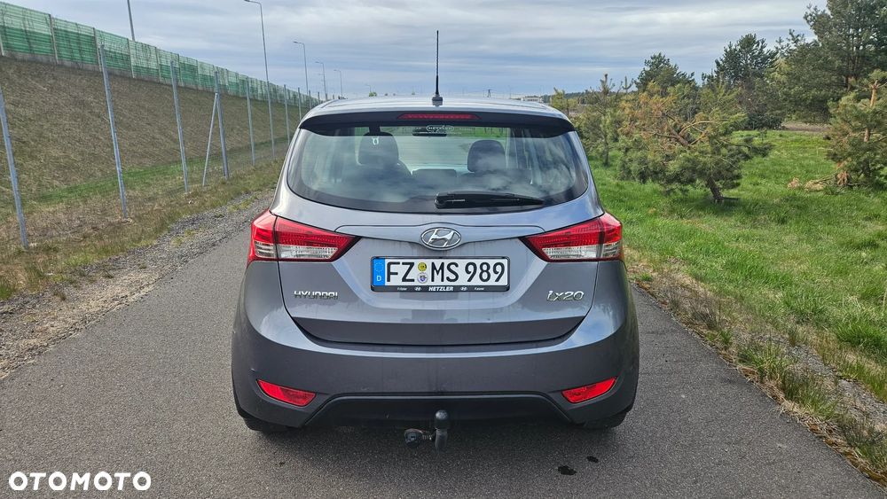 Hyundai ix20 - 7