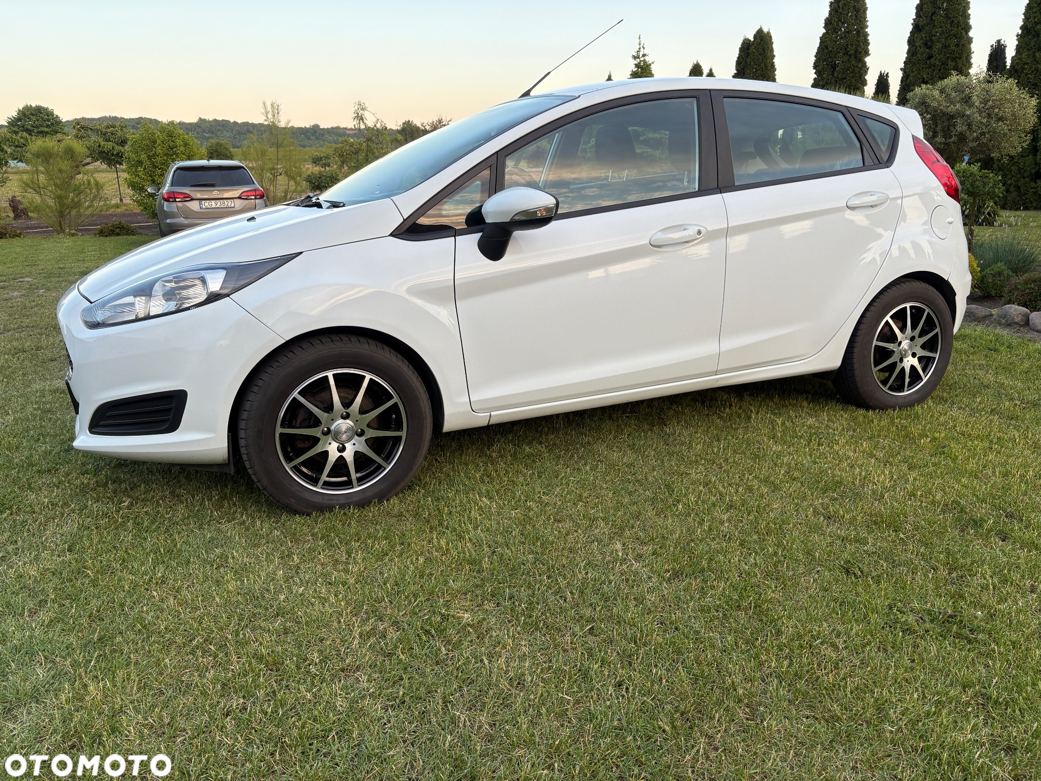 Ford Fiesta 1.5 TDCi Ambiente - 2