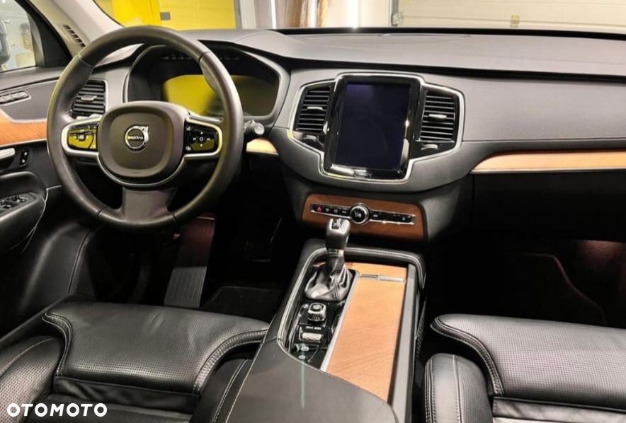 Volvo XC 90 D5 SCR AWD Inscription 7os - 6