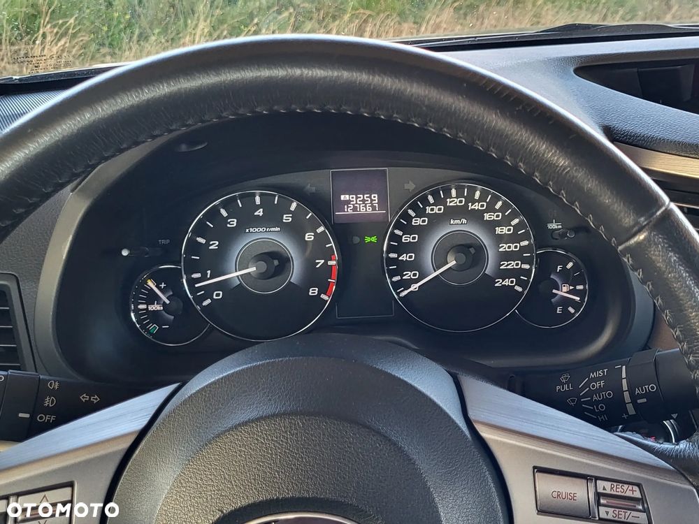 Subaru Legacy 2.0i Comfort Navi - 26