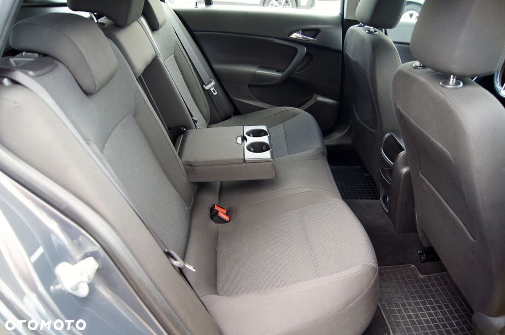 Opel Insignia 1.6 Automatik Business Edition - 12