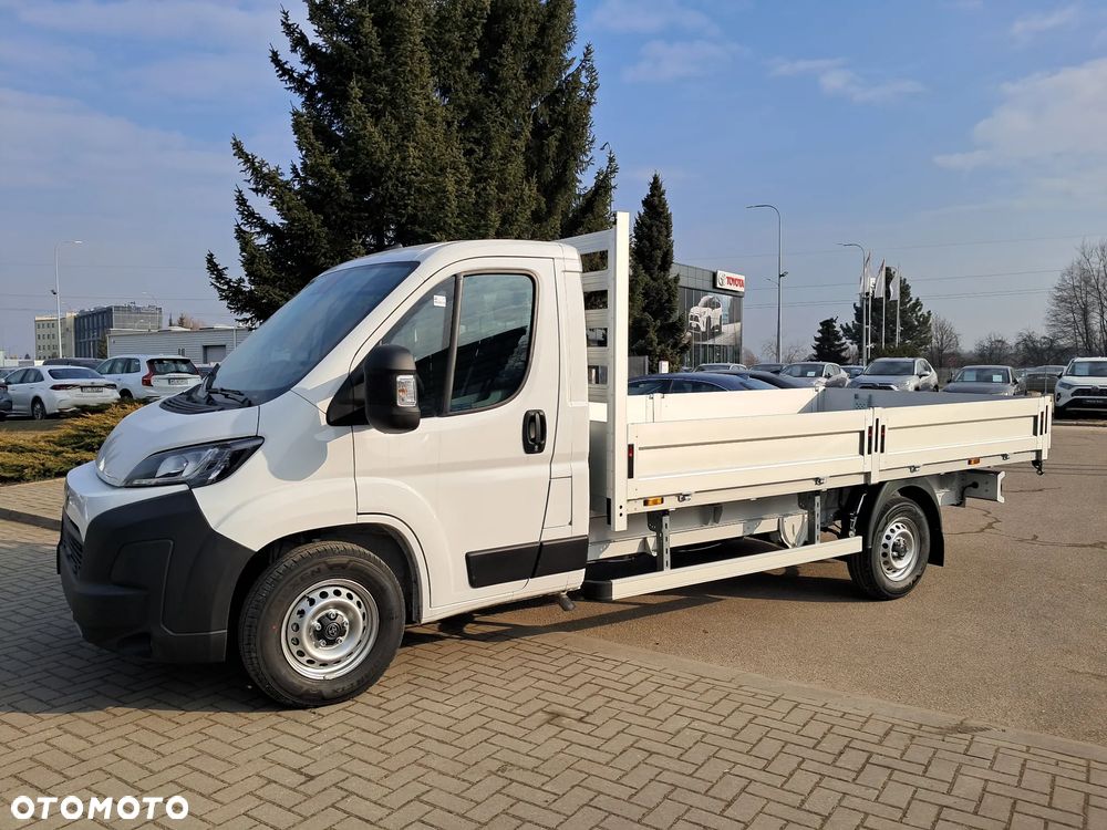 Toyota PROACE MAX Skrzynia 4200x2200 mm - 1