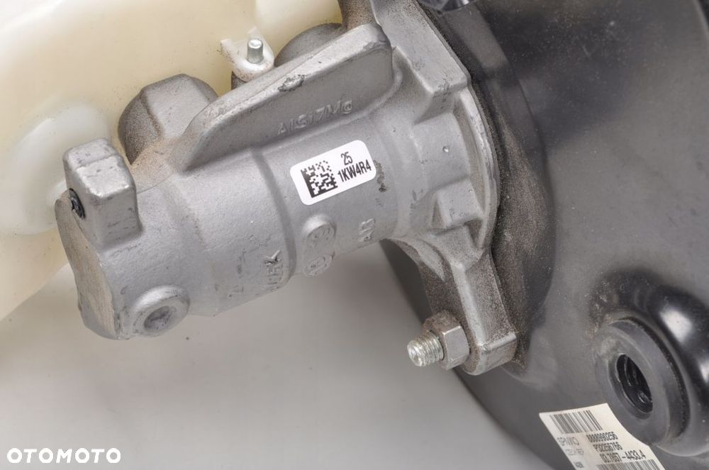 VOLVO XC40 II 2.0 T4 SERWO 32256766 2019R - 4