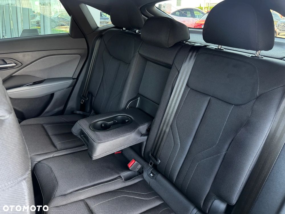 Audi Q3 Sportback - 29