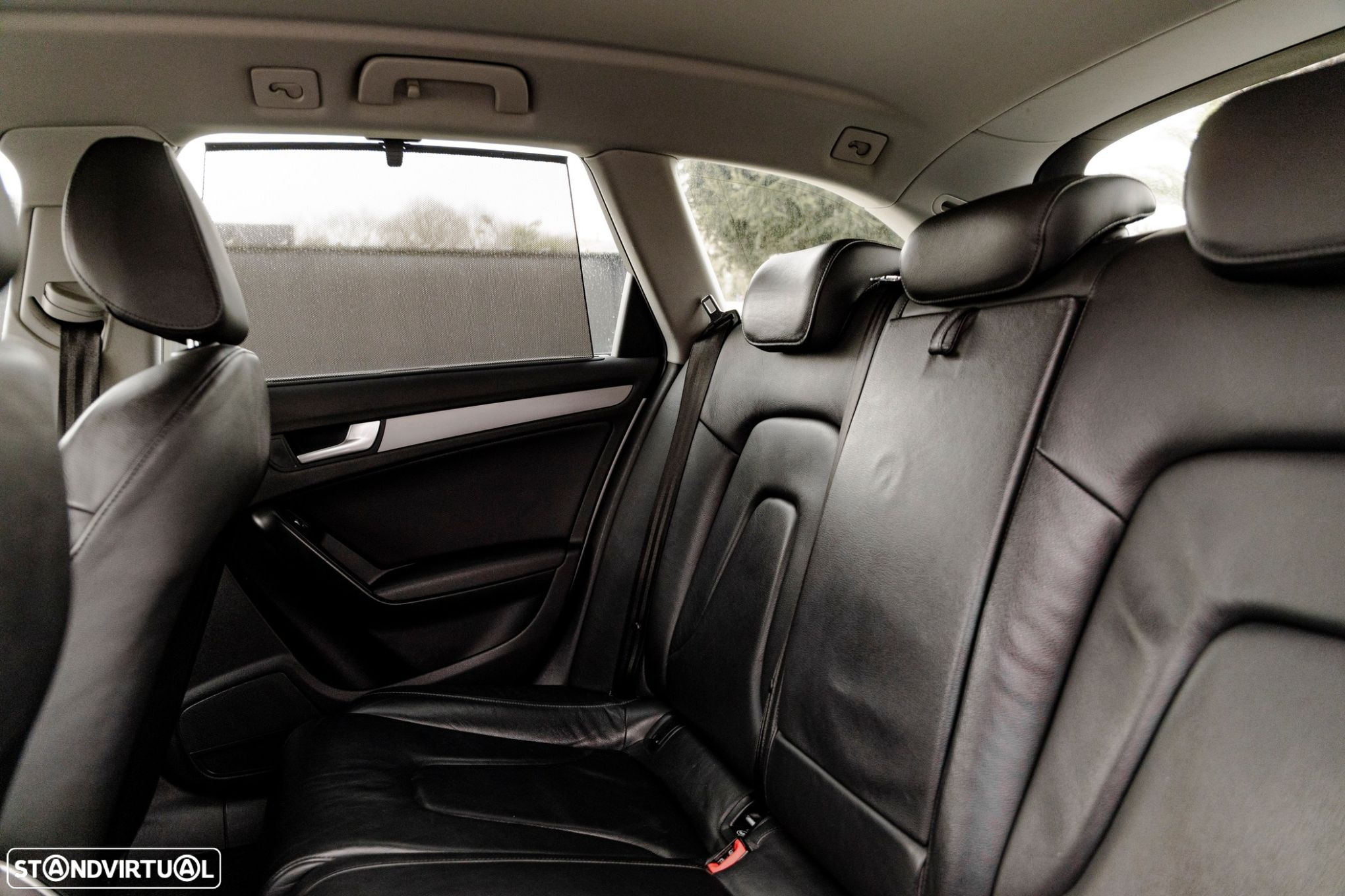 Audi A4 Avant 2.0 TDI Sport - 32