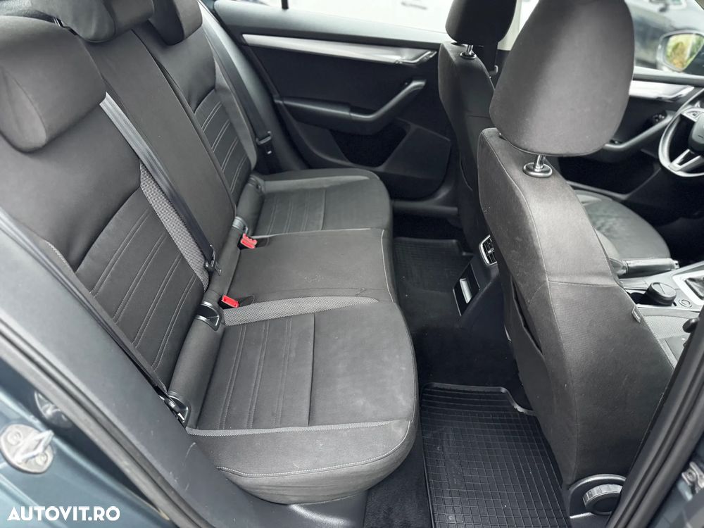 Skoda Octavia 1.6 TDI Ambition - 19