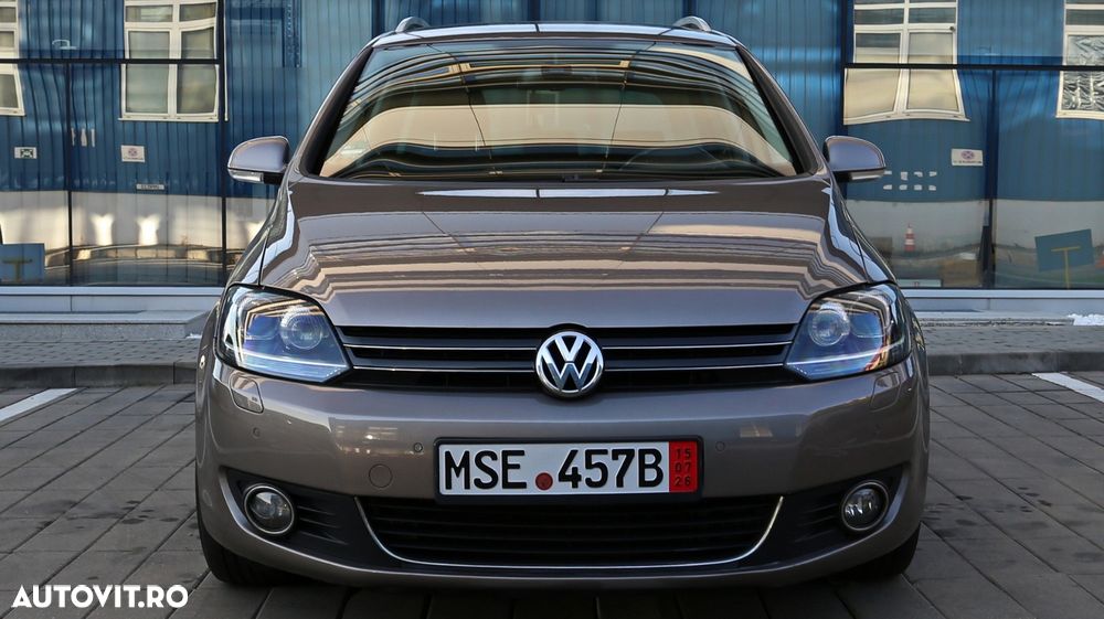 Volkswagen Golf 2.0 TDI Trendline DSG - 12