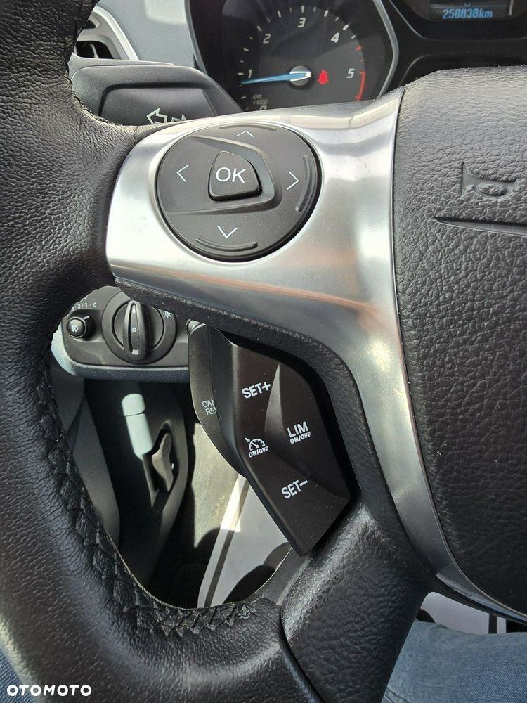 Ford C-MAX - 28