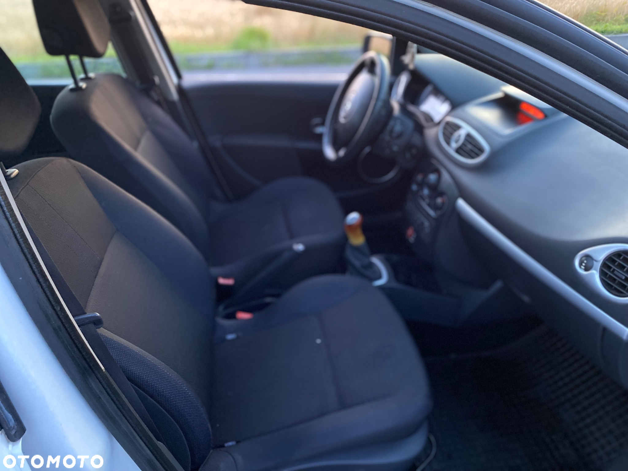 Renault Clio - 14