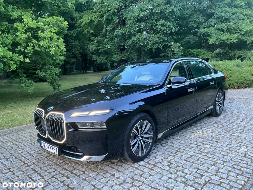 BMW Seria 7 - 4