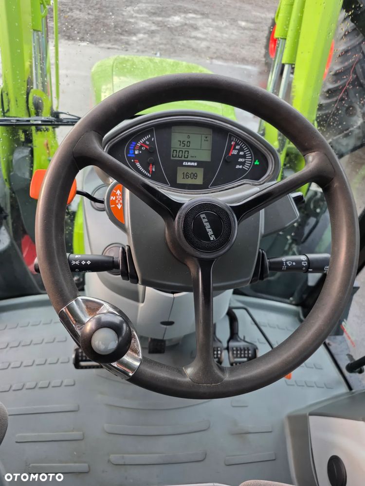 Claas Arion 440 CIS - 16