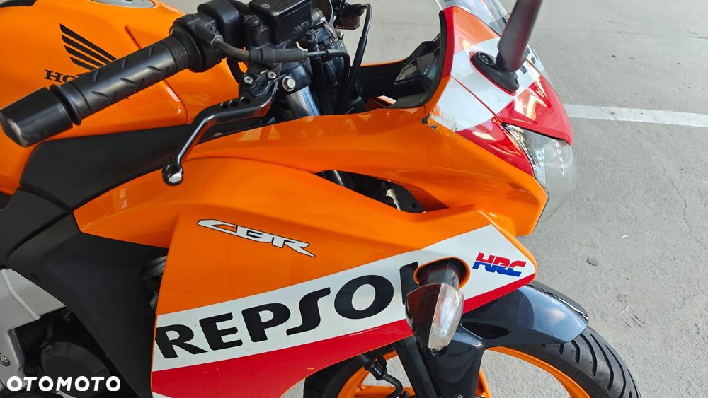 Honda CBR - 11
