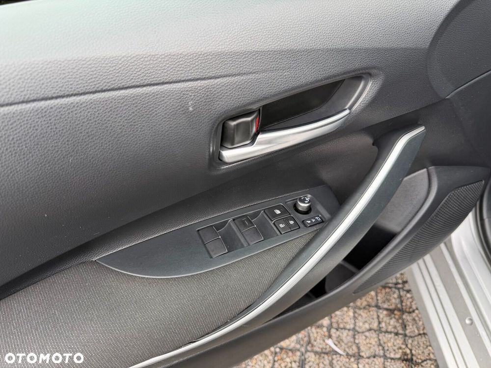 Toyota Corolla 1.8 Hybrid Comfort - 26