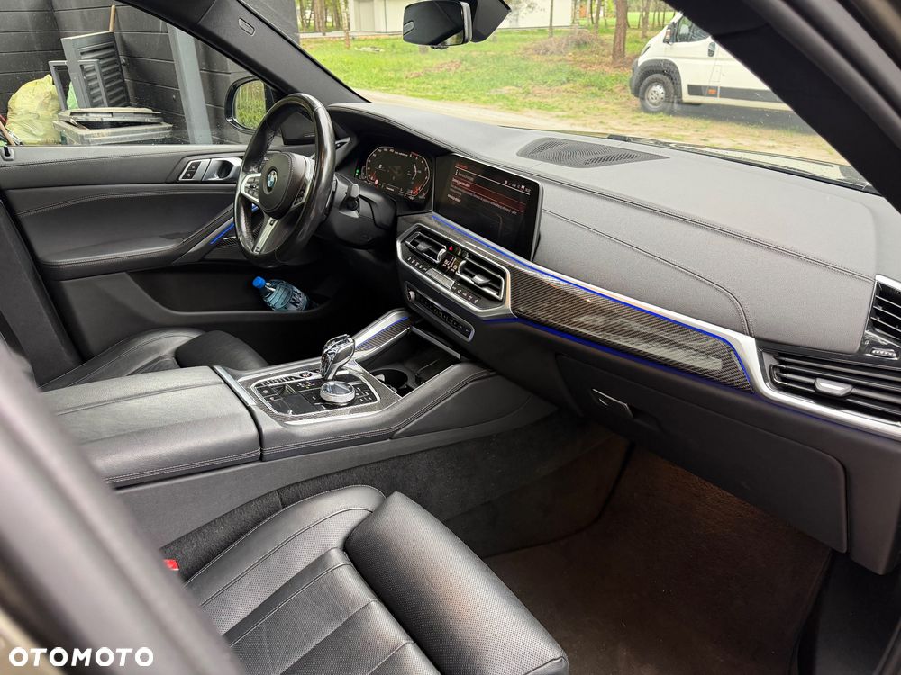 BMW X6M M50d - 10