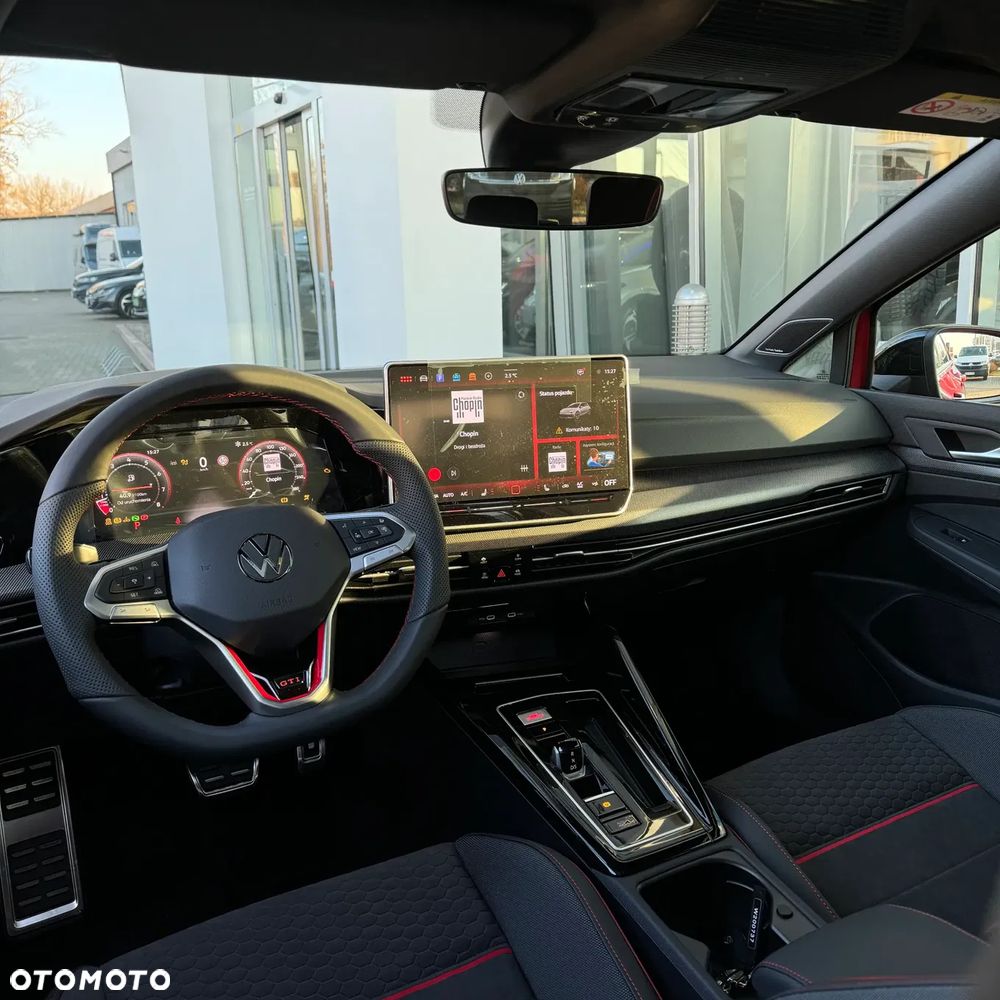 Volkswagen Golf - 18