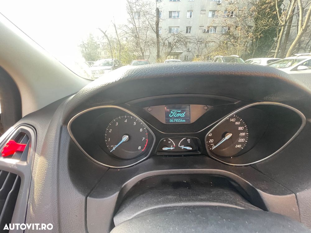 Ford Focus - 6