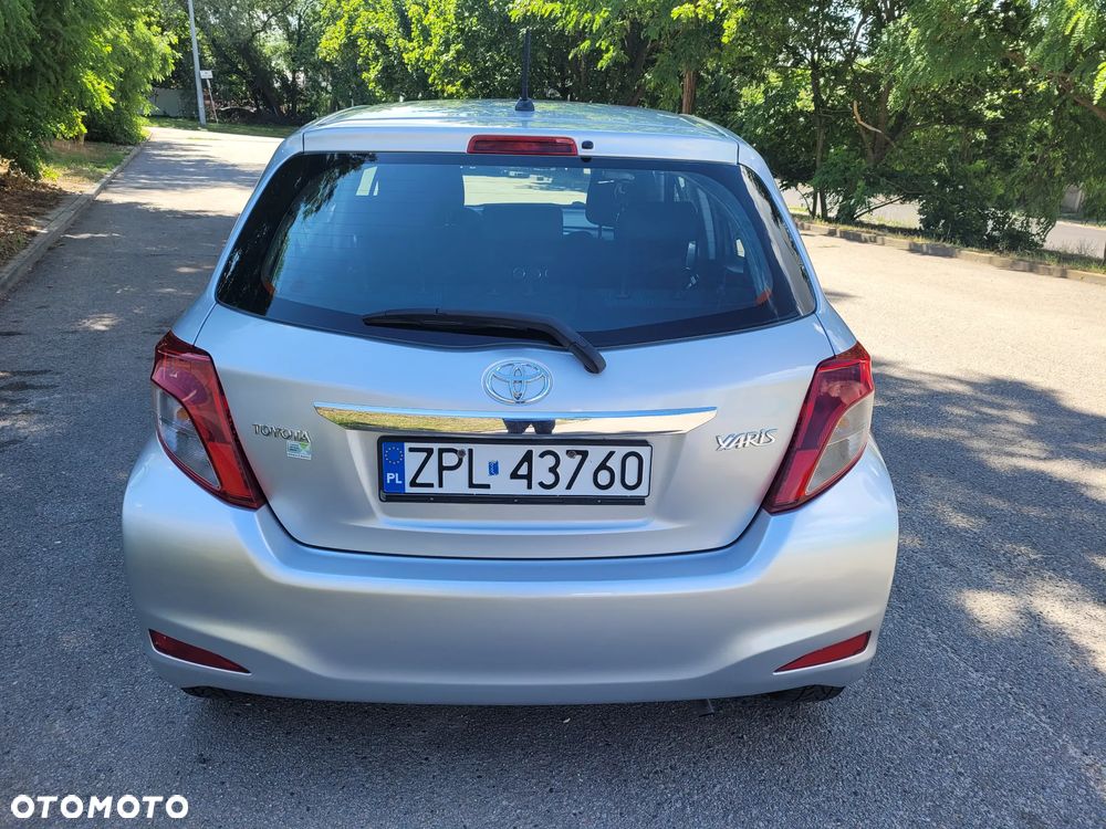 Toyota Yaris 1.0 Sol - 5