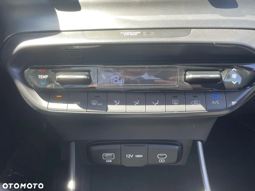 Hyundai i20 1.2 Modern - 22